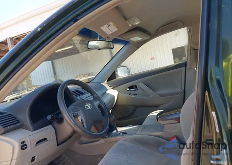 2010 Toyota Camry Le V6 from USA, damaged, VIN 4T1BK3EKXAU602991